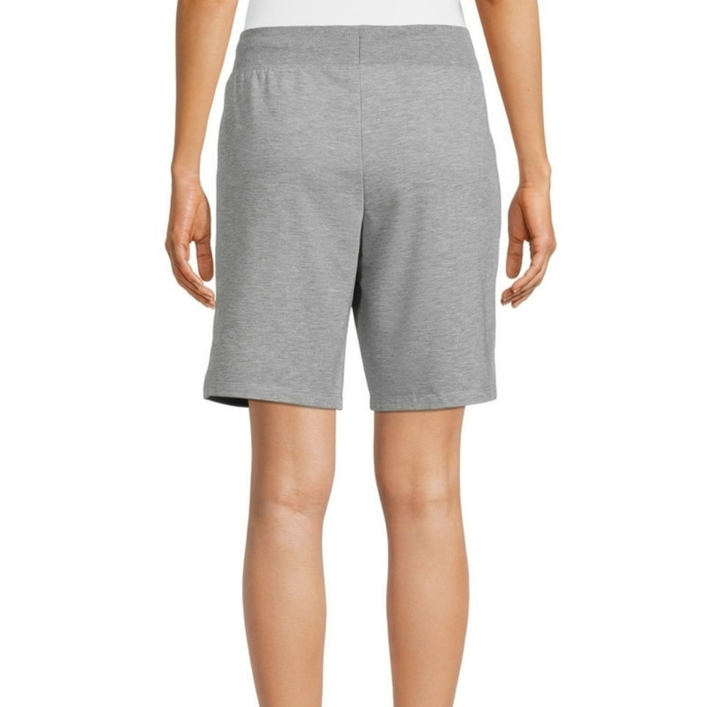 Nwt Athletic Works Women’s Bermuda Grey Shorts Sz L 12-14 - Picture 2 of 5